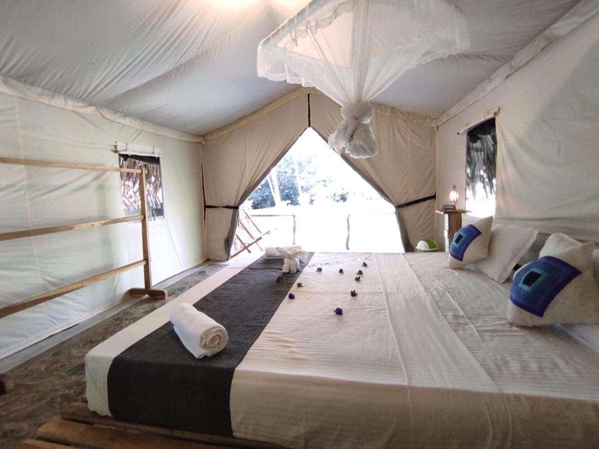 Jungle View River Camping Udawalawe Exterior photo